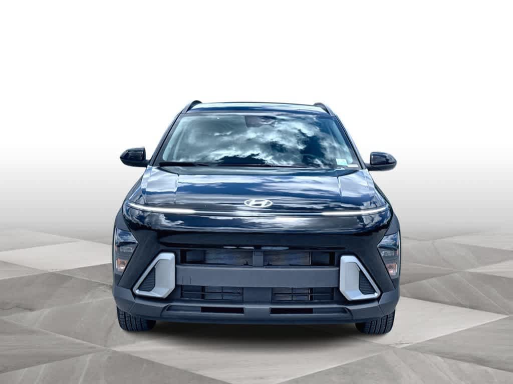 New 2027 Hyundai Kona SEL Sport FWD image 3