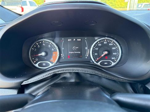 Used 2020 Jeep Renegade Sport image 15