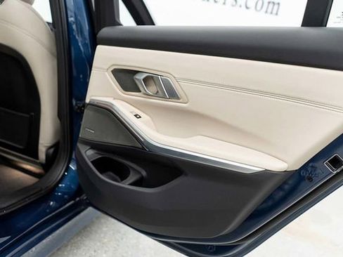 Used 2023 BMW 330e xDrive w/ Premium Package image 31