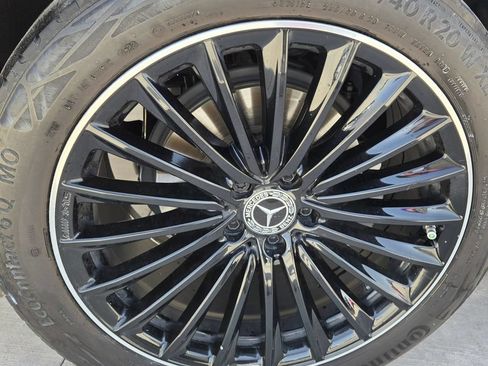 Used 2023 Mercedes-Benz GLC 300 4MATIC image 10