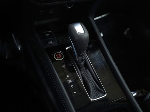 Used 2023 Nissan Kicks SR w/ SR Premium Package image 22