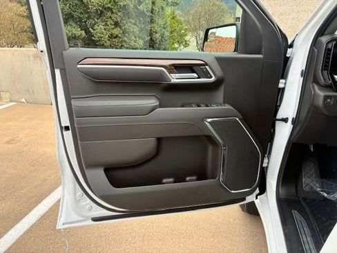 New 2026 Chevrolet Silverado 1500 RST AWD/4WD image 10