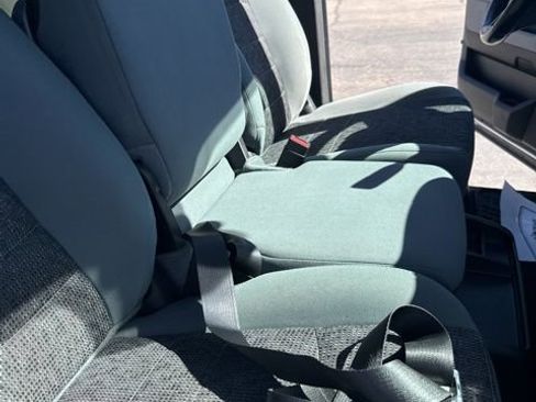 Used 2018 RAM 2500 Big Horn image 26