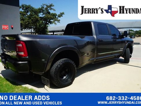 Used 2024 RAM 3500 Limited AWD/4WD image 7