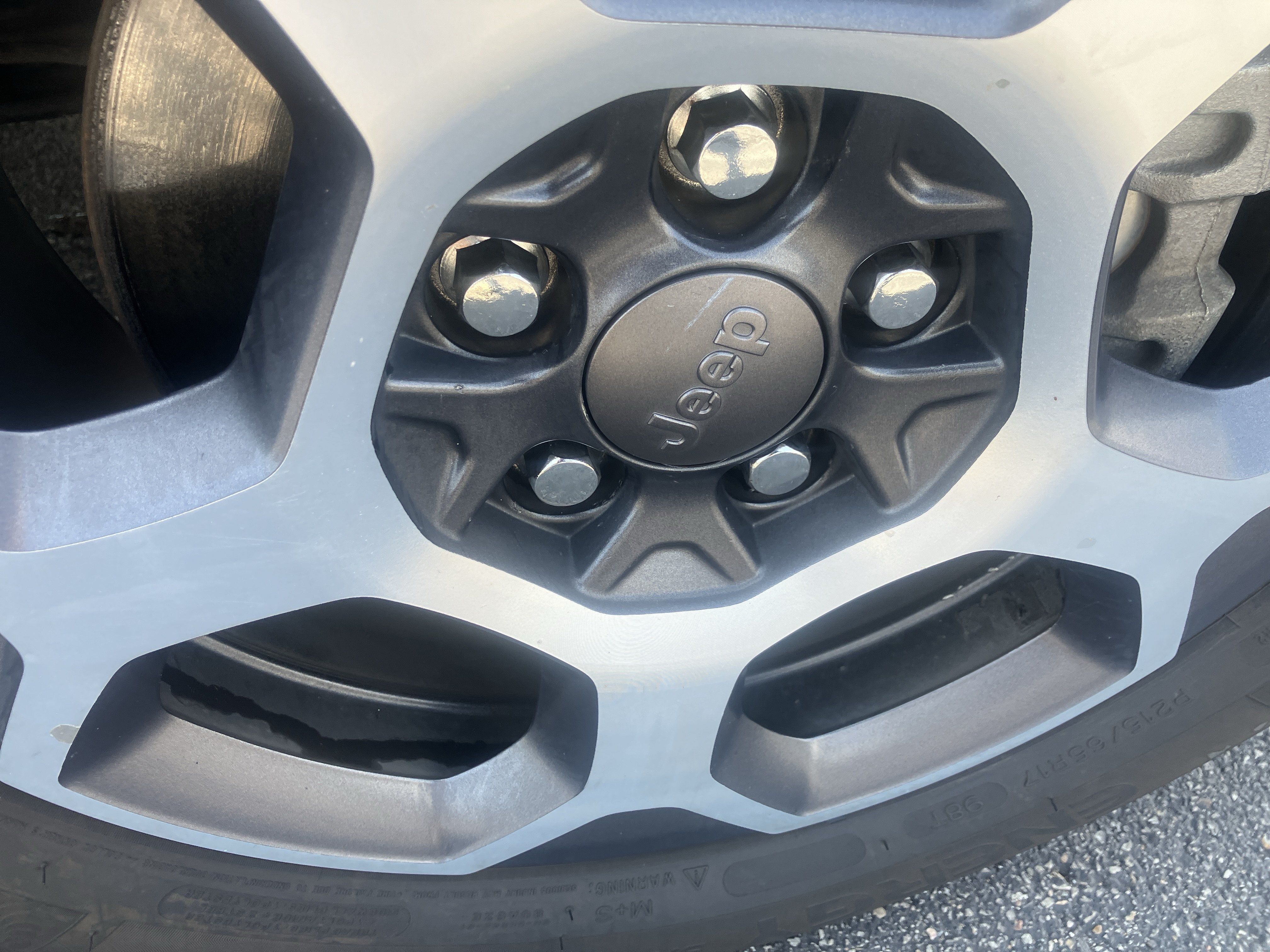 Used 2022 Jeep Compass Trailhawk w/ Trailhawk Convenience Group AWD/4WD image 9