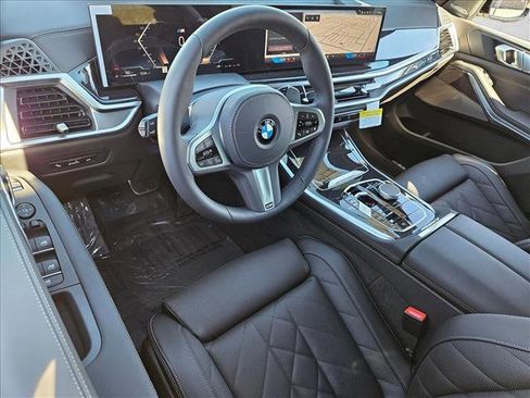 New 2026 BMW X5 sDrive40i image 3