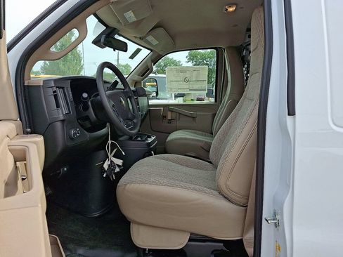 New 2025 Chevrolet Express 3500 w/ Driver Convenience Package RWD image 11