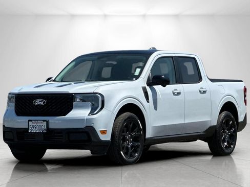 Used 2025 Ford Maverick Lariat w/ Black Appearance Package AWD/4WD image 7