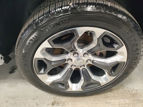 Used 2022 RAM 1500 Limited image 18