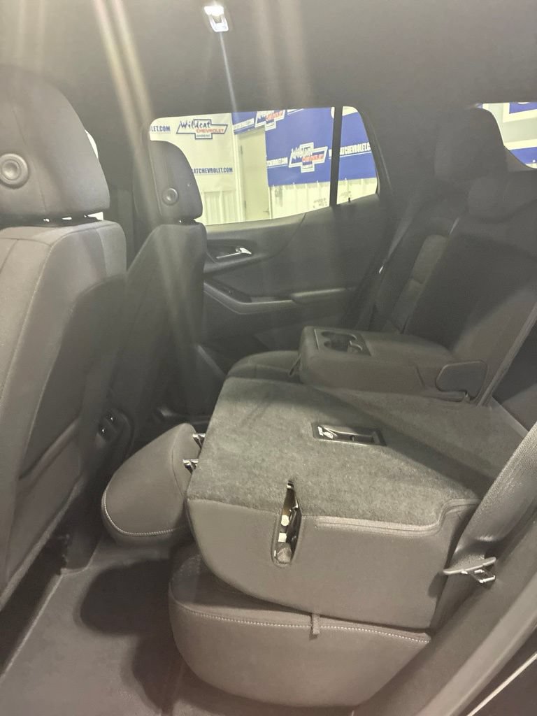 Used 2026 Chevrolet Equinox LT AWD/4WD image 34