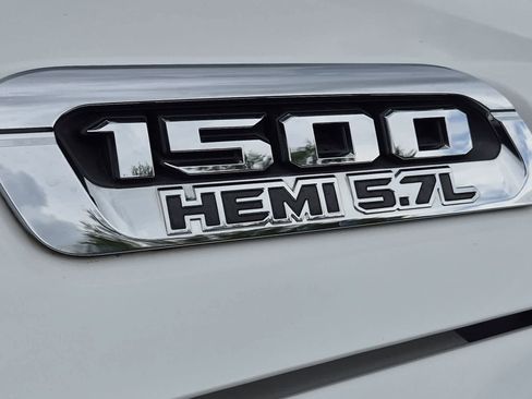 Used 2019 RAM 1500 Limited AWD/4WD image 13