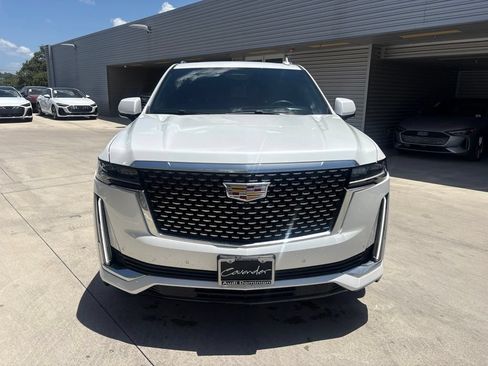 Used 2024 Cadillac Escalade Premium Luxury w/ Performance Package AWD/4WD image 2