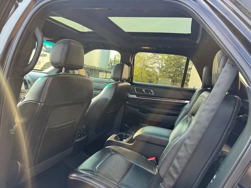 Used 2017 Ford Explorer Limited w/ Equipment Group 301A image 17