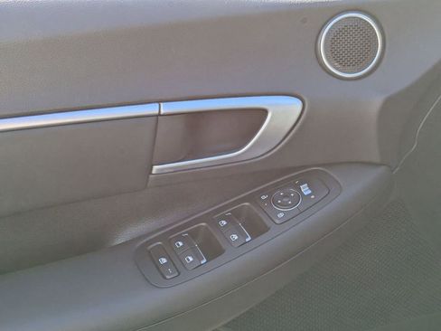Used 2025 Hyundai Sonata SEL image 16