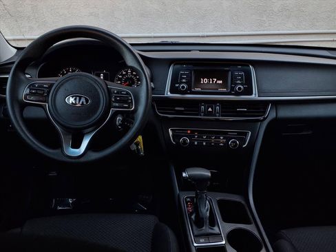 Used 2016 Kia Optima LX image 19