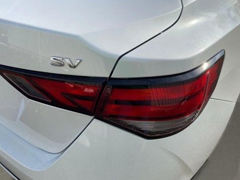 Used 2021 Nissan Sentra SV image 14