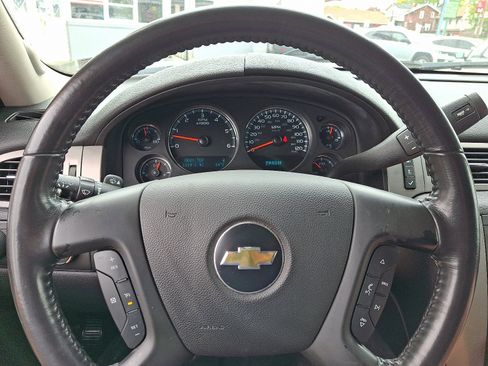 Used 2010 Chevrolet Tahoe LS w/ Convenience Package AWD/4WD image 20
