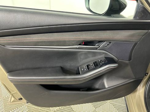 Used 2024 MAZDA MAZDA3 s AWD/4WD image 11