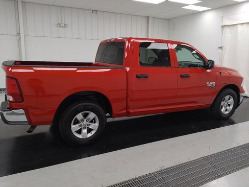 Used 2022 RAM 1500 Classic SLT RWD image 10