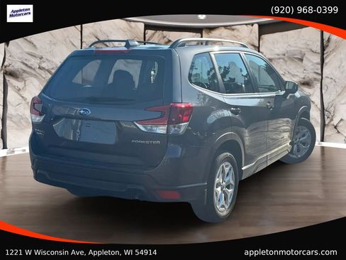 Used 2021 Subaru Forester AWD/4WD image 7