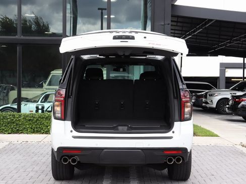 Used 2024 Chevrolet Tahoe RST w/ Sport Performance Package image 7