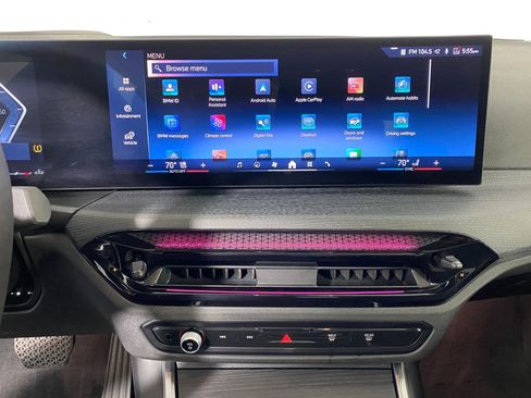 Certified 2025 BMW 430i w/ Premium Package image 21