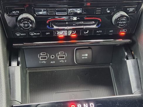 New 2025 Jeep Grand Cherokee L Laredo w/ Luxury Tech Group I AWD/4WD image 14