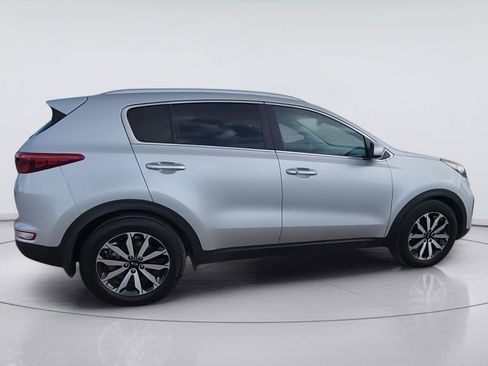 Used 2017 Kia Sportage EX FWD image 9