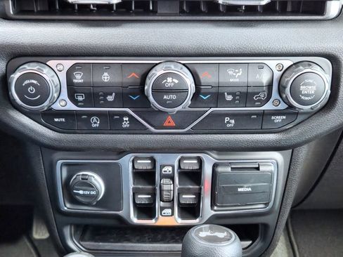 New 2025 Jeep Wrangler Unlimited Sport AWD/4WD image 18