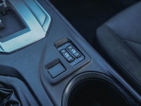 Used 2019 Subaru Impreza 2.0i Premium image 14