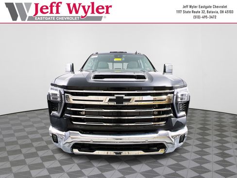 New 2026 Chevrolet Silverado 3500 LTZ w/ LTZ Convenience Package image 29