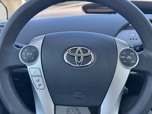 Used 2012 Toyota Prius Three FWD image 15