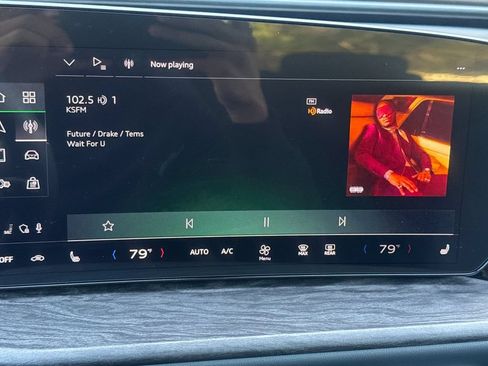 Certified 2025 Audi Q5 Premium w/ Premium Plus AWD/4WD image 24