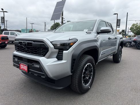 New 2025 Toyota Tacoma TRD Off-Road image 4