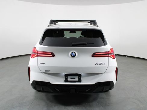 Used 2025 BMW X3 xDrive30i w/ Premium Package AWD/4WD image 9
