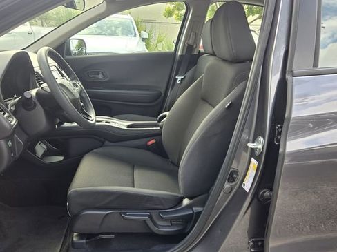 Used 2022 Honda HR-V LX image 12