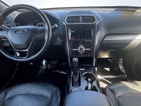 Certified 2019 Ford Explorer Sport image 16