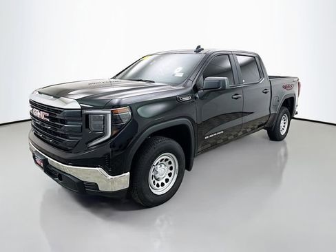 Used 2025 GMC Sierra 1500 Pro w/ Pro Value Package image 4