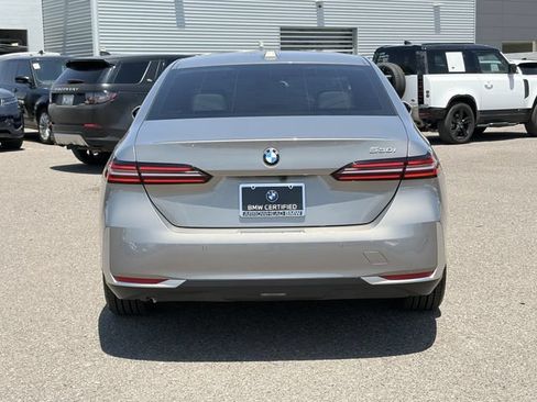Used 2025 BMW 530i RWD image 8