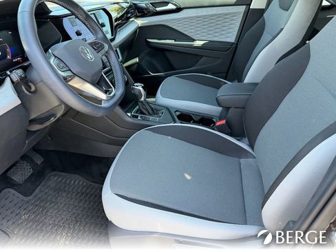 Used 2024 Volkswagen Taos S FWD image 20