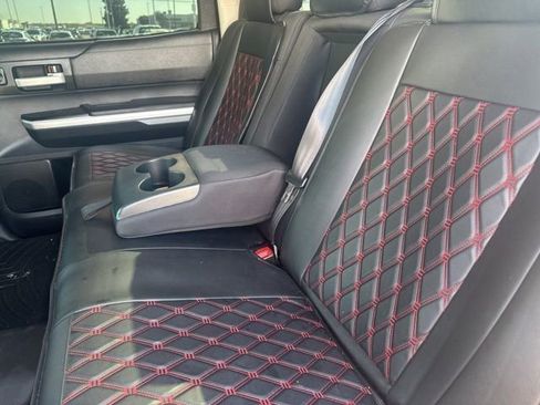 Used 2016 Toyota Tundra SR5 w/ SR5 Upgrade Package image 13