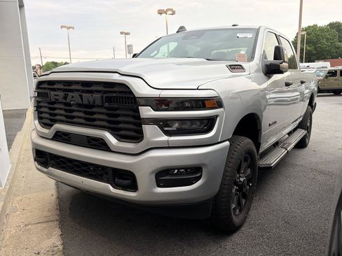 Used 2026 RAM 2500 Big Horn AWD/4WD image 1