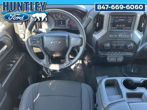 Used 2019 Chevrolet Silverado 1500 Custom Trail Boss w/ Custom Convenience Package image 15