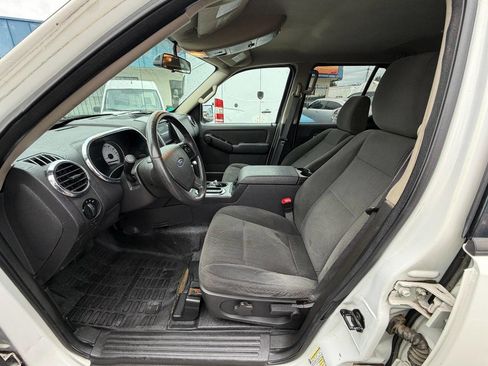 Used 2009 Ford Explorer Sport Trac XLT image 15
