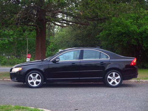 Used 2009 Volvo S80 T6 AWD/4WD image 2