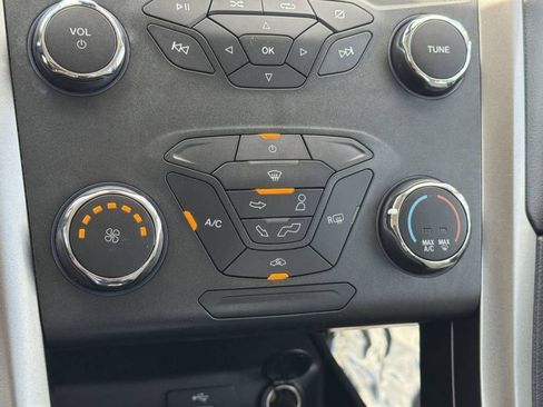 Used 2020 Ford Fusion S FWD image 19