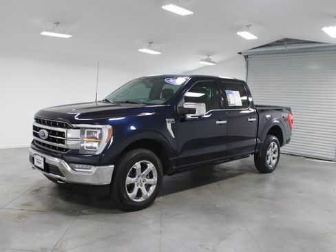 Used 2023 Ford F150 Lariat w/ Equipment Group 502A High AWD/4WD image 4