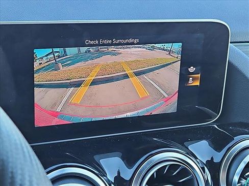 Used 2021 Mercedes-Benz GLA 250 image 12