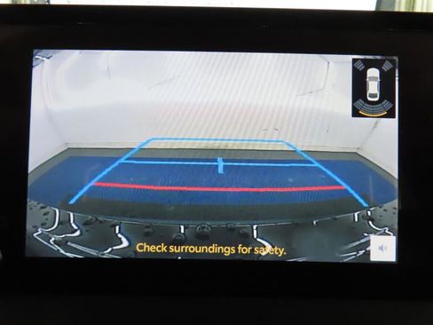 Used 2024 Toyota Prius LE FWD image 23