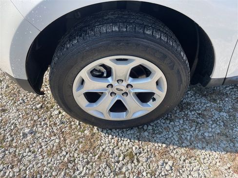 Used 2013 Ford Edge SEL image 38